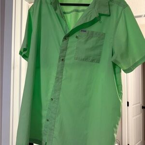 Columbia Men's Bright Green Casual Button Down Shirt